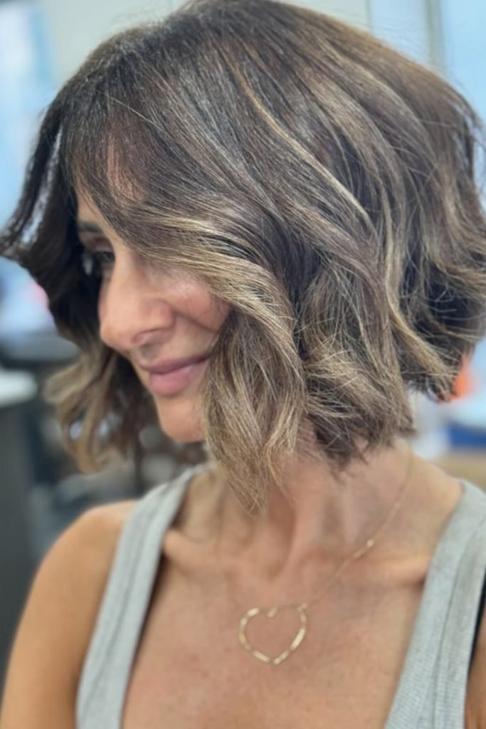 Effortlessly Chic Tousled Layers Hairstyle