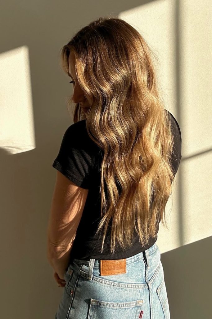 Sunlit Caramel Waves
