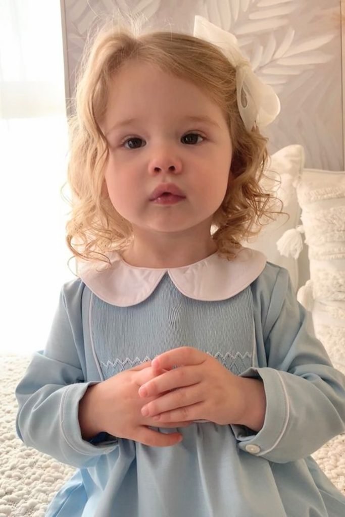 Soft Curls with Sweet Bow Hairstyle