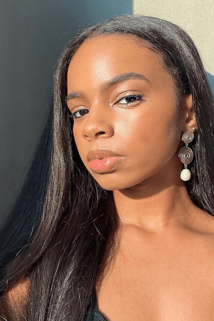 10. Straight Hair: Timeless and Elegant Choice