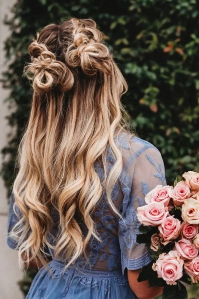 Long Wavy Hair with Space Buns