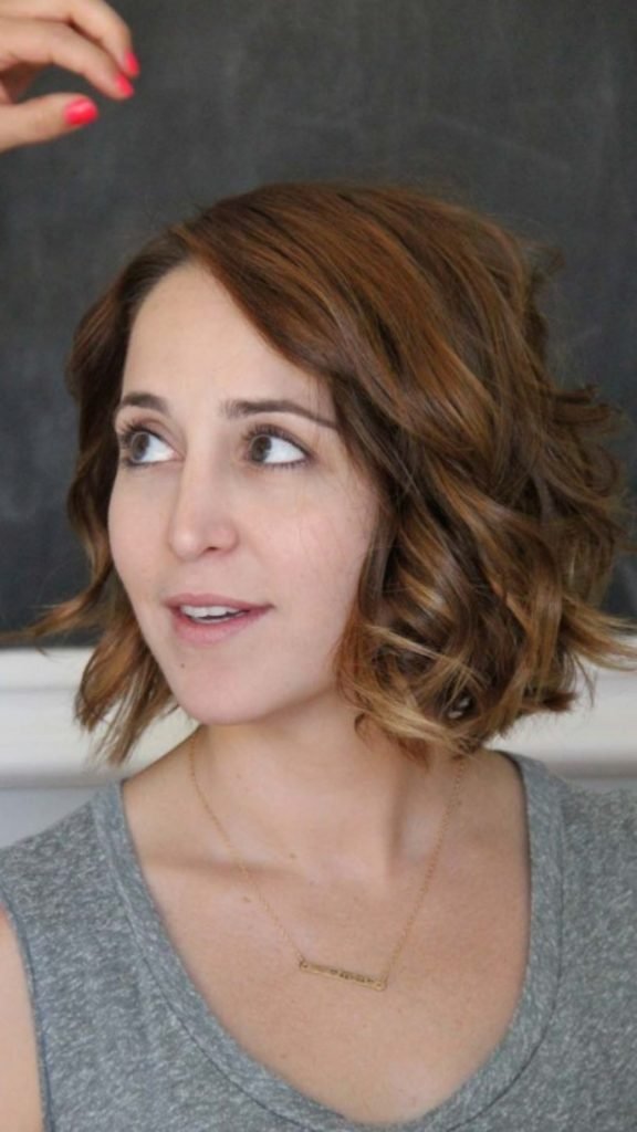Loose Spirals for Short Hair
