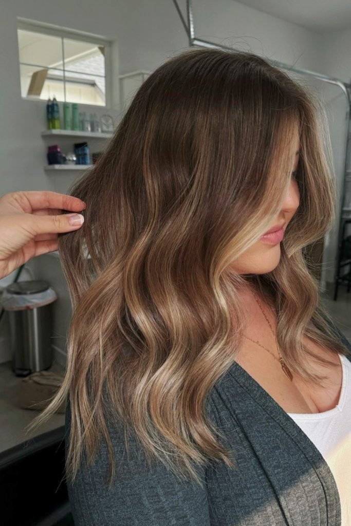 Sunlit Bronde Waves