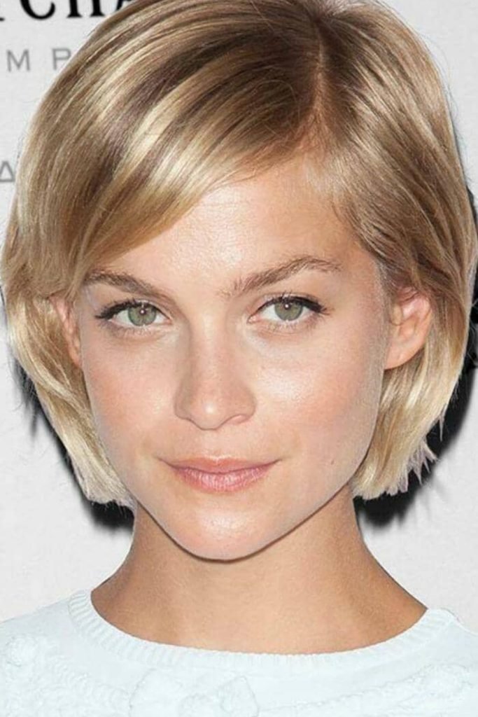 Short Neat Heart-Shaped Bob Hairstyle