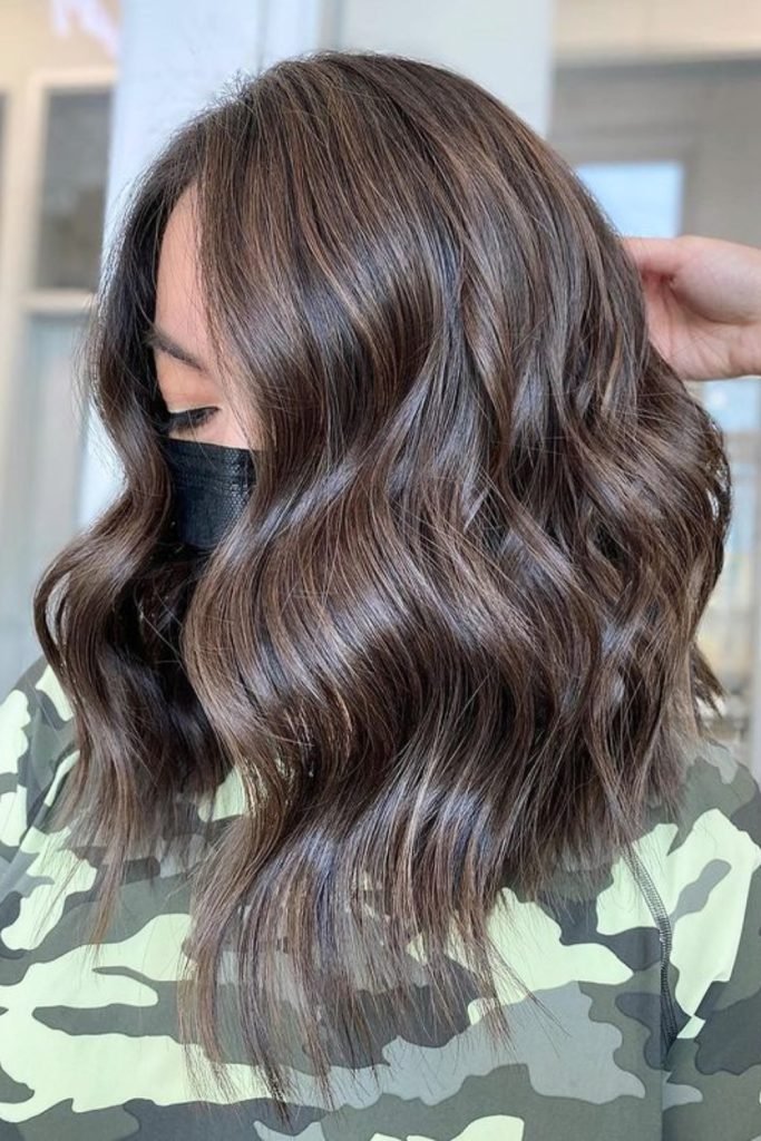 Soft Caramel Waves Hairstyle