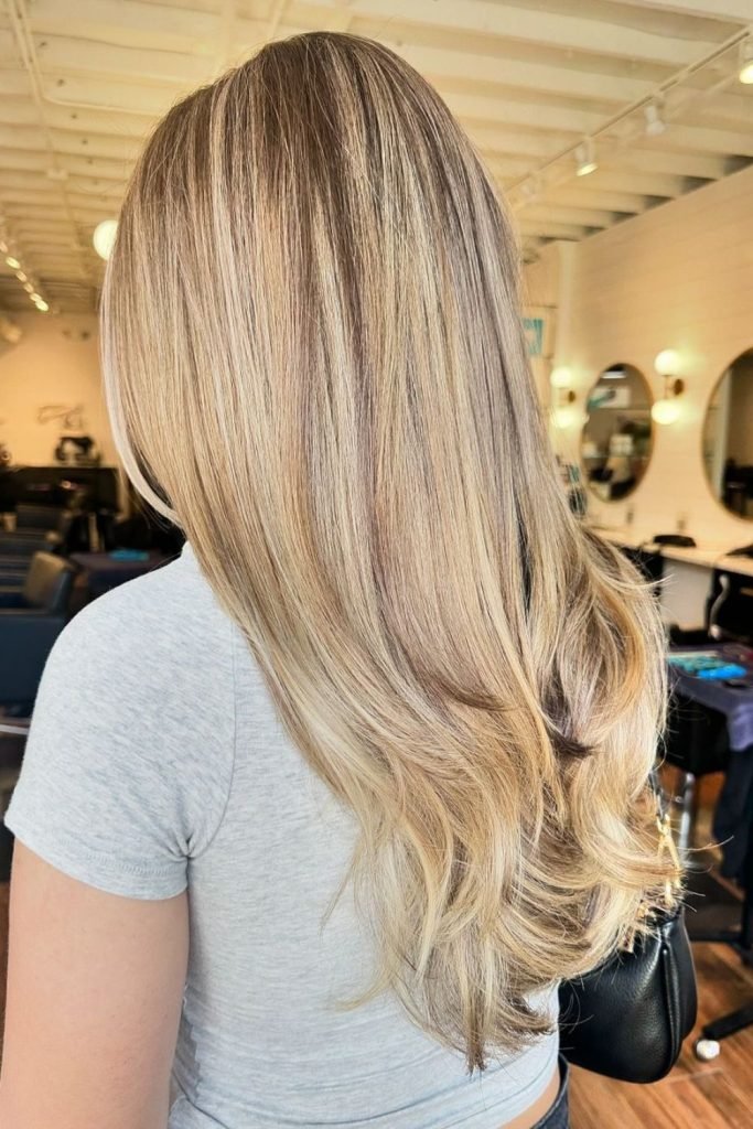 22.Golden Oak Hair Color
