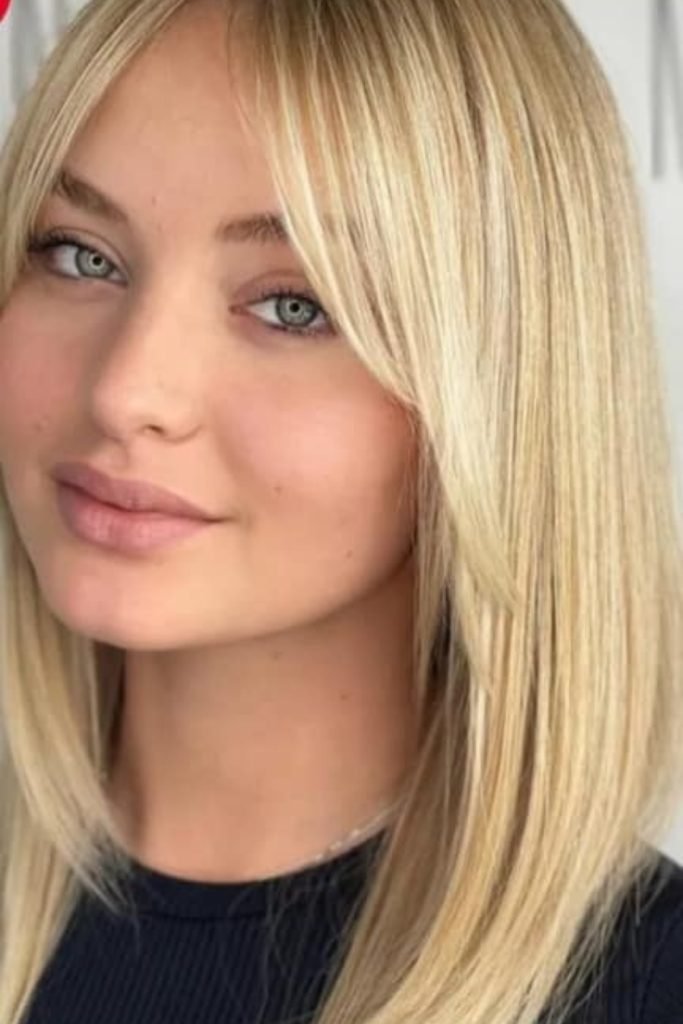 Asymmetrical Bob with Side Bangs