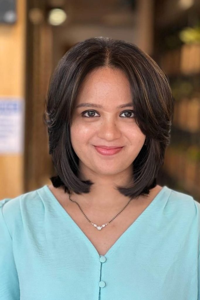 Chic Bob Cascade Hairstyle