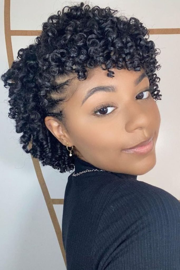 24.Vintage Finger Waves