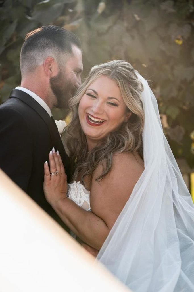 Radiant Half-Up Glamour Wedding Hairstyle