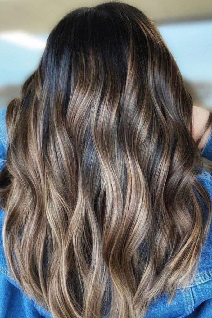 29. Cozy Chestnut Balayage