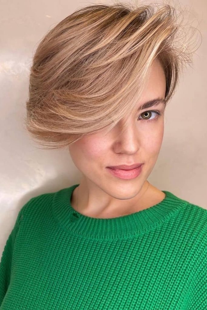 Voluminous Side-Swept Bob