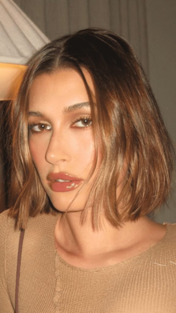 Blunt bob hairstyle for thin hair