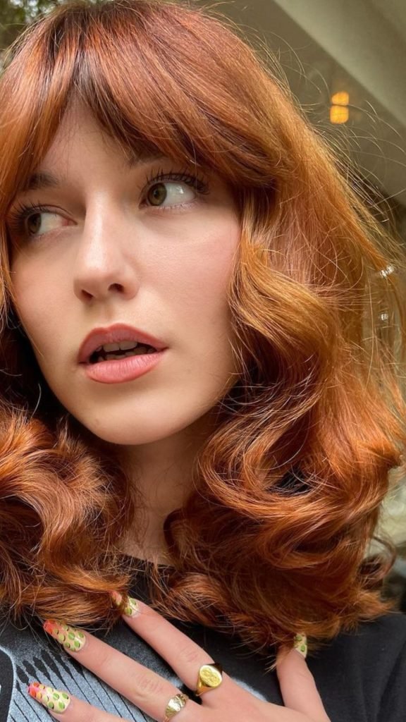 Textured Wave Shag Hairstyle for Wavy Hair