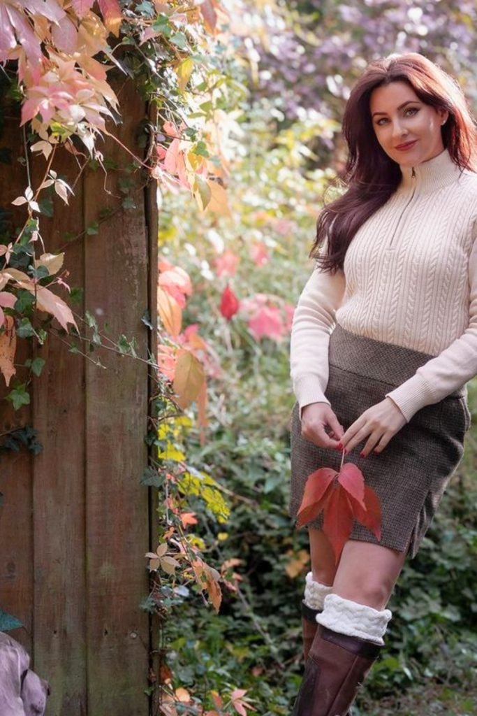 8. Autumn Waves Elegance