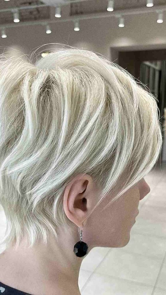 Delicate blonde pixie bob hairstyle